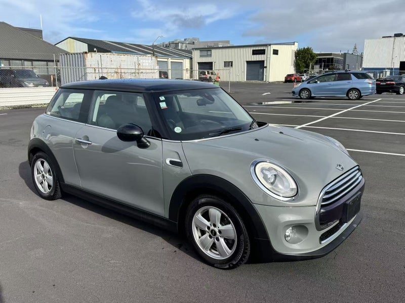 2018 MINI Cooper, main photo