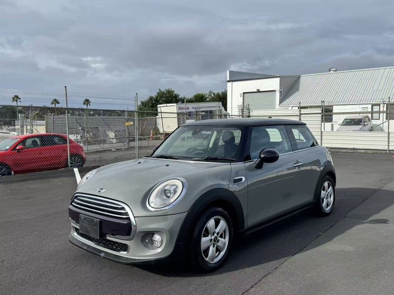 2018 MINI Cooper, photo 2