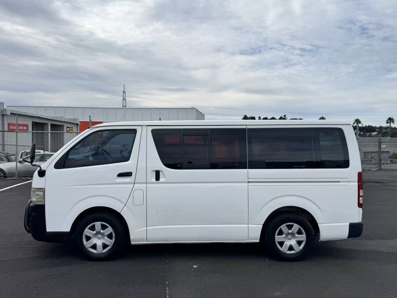 2005 Toyota Hiace Regius Ace Van, photo 3
