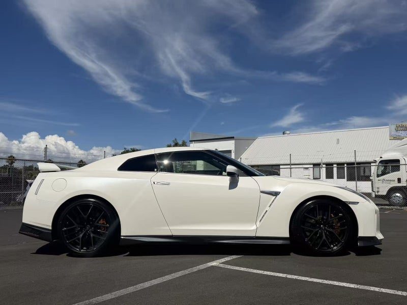 2019 Nissan GTR Pure Edition, photo 2