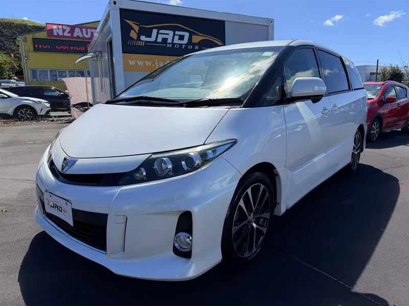 2015 Toyota Estima AERAS/ 4 NEW TYRES / Power Door