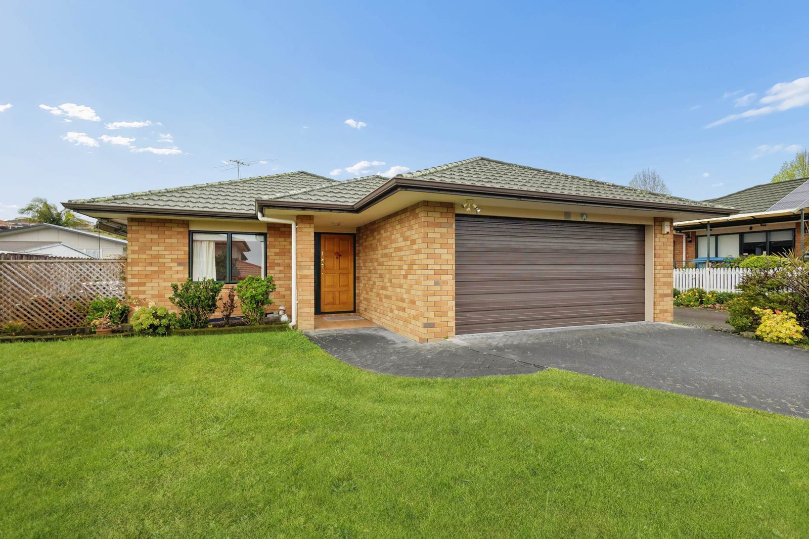 15 Emmerdale Avenue, Papakura, photo 1