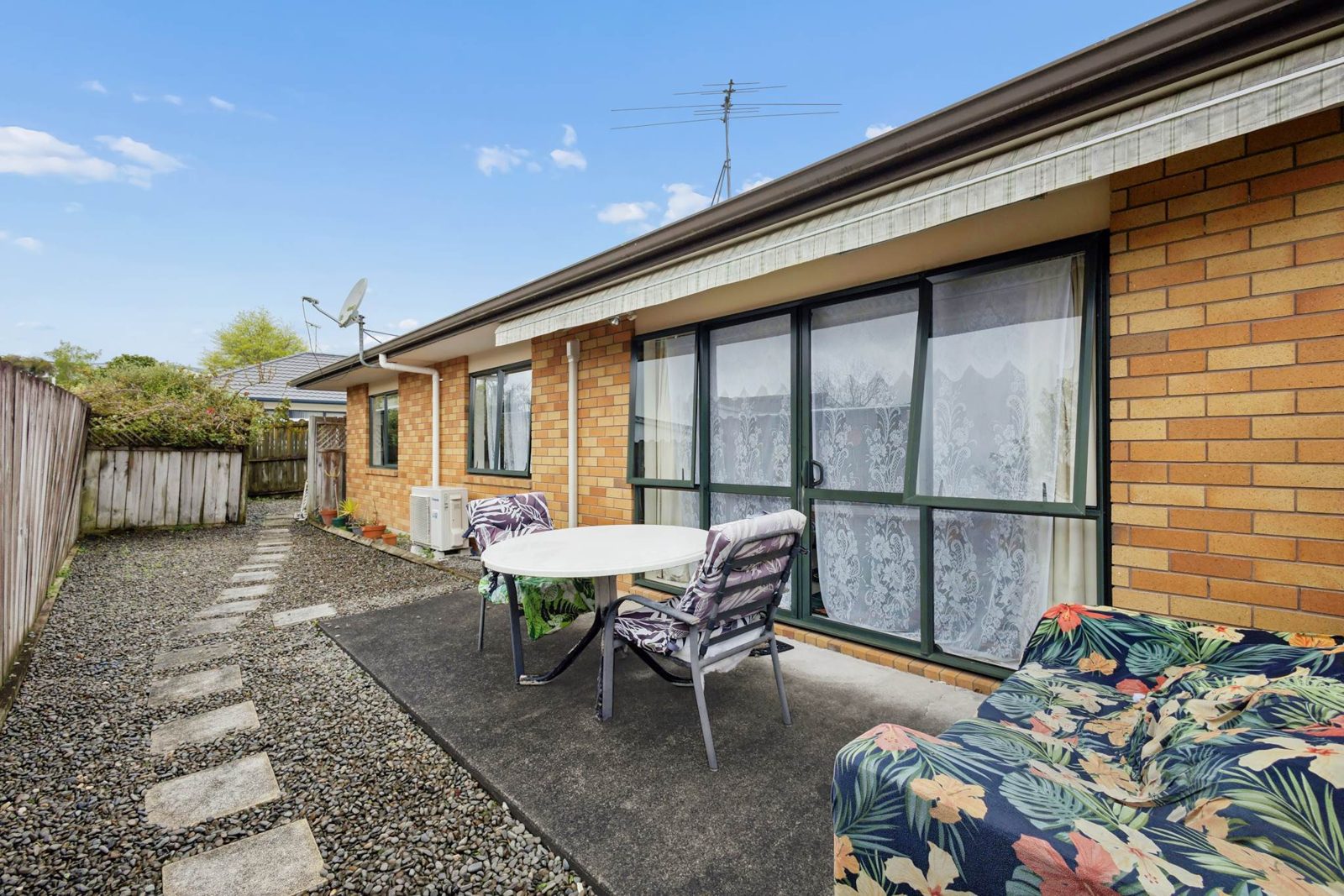 15 Emmerdale Avenue, Papakura, photo 6
