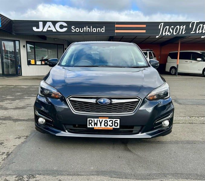 2017 Subaru Impreza 2.0L, AWD, photo 2