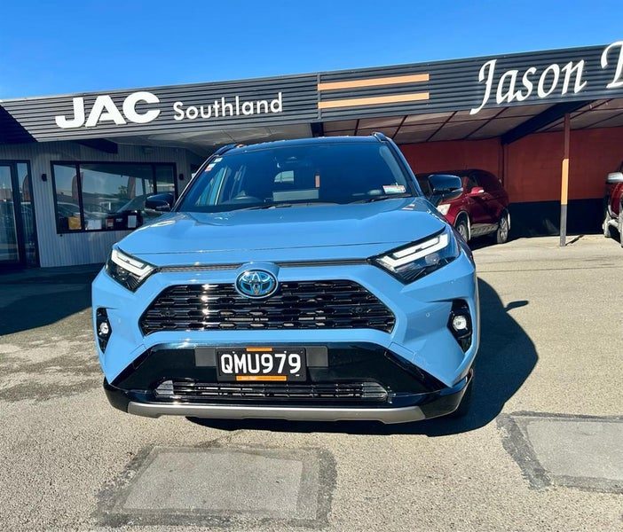 2024 Toyota RAV4 XSE, Hybrid, 2.5 4wd, photo 2