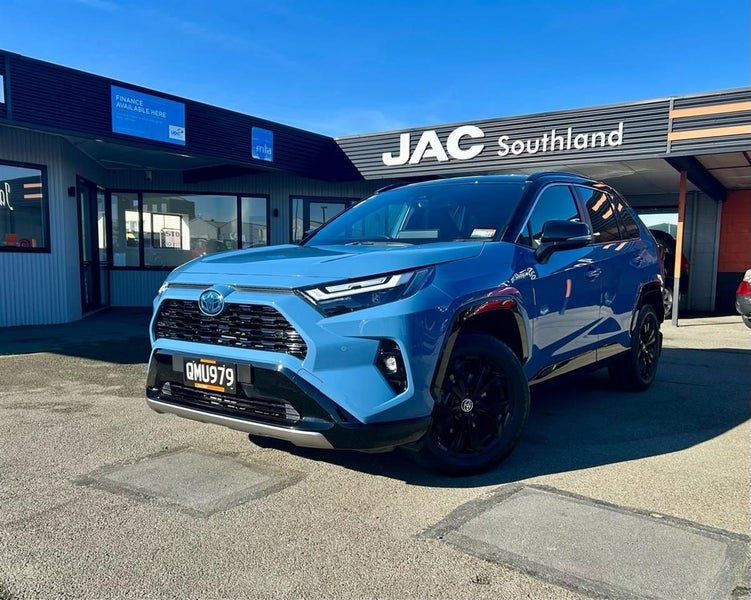 2024 Toyota RAV4 XSE, Hybrid, 2.5 4wd, photo 3