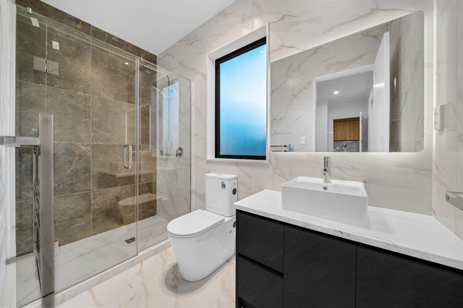 19 Obelus Road, Flat Bush, photo 18