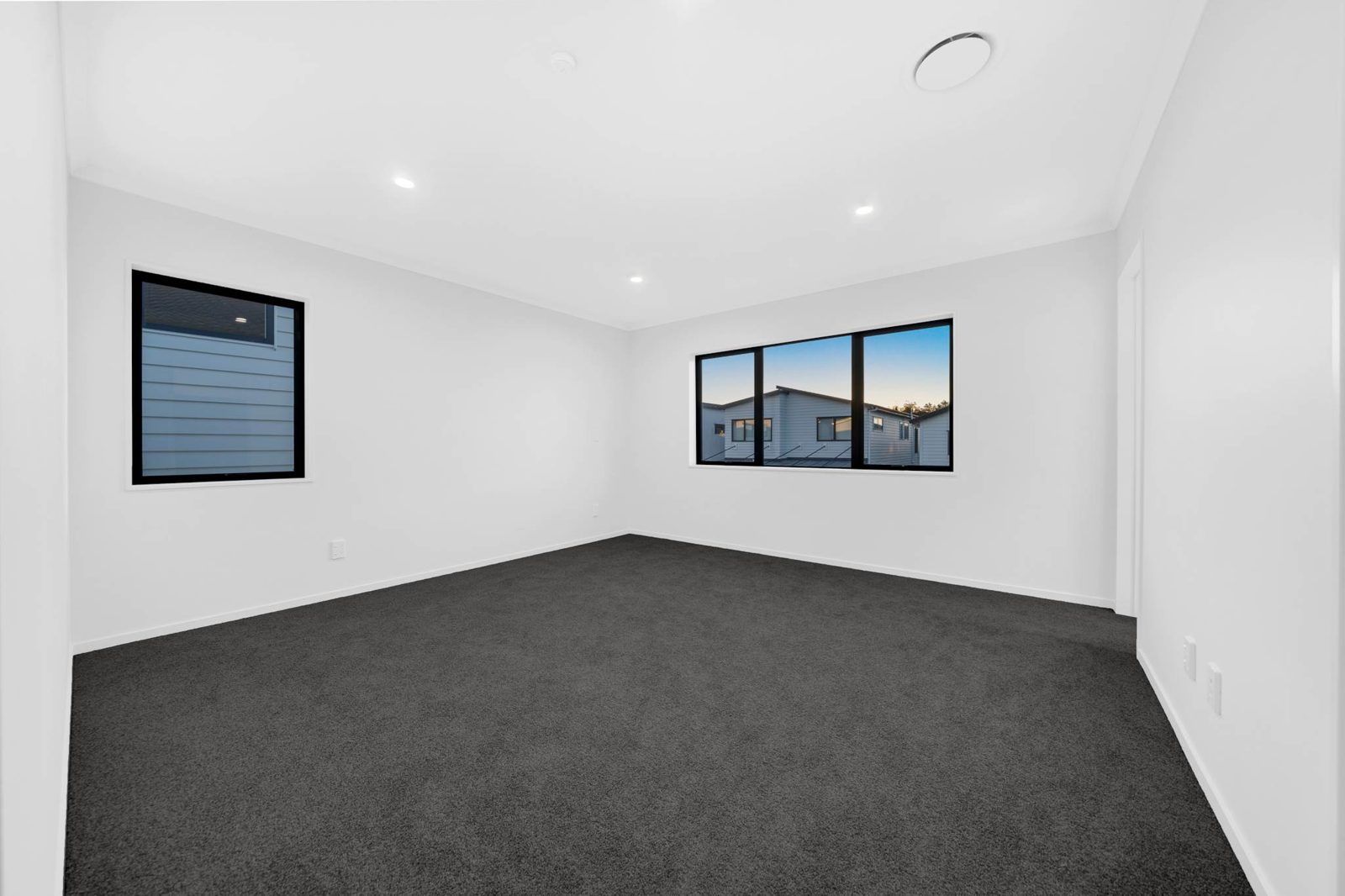 19 Obelus Road, Flat Bush, photo 4