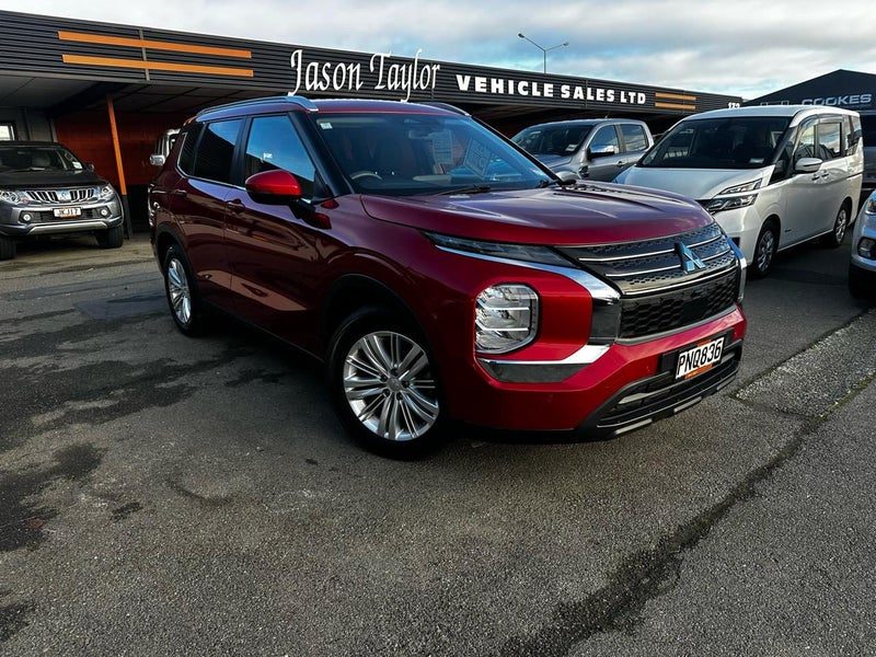 2022 Mitsubishi Outlander LS ,4WD, NZ New