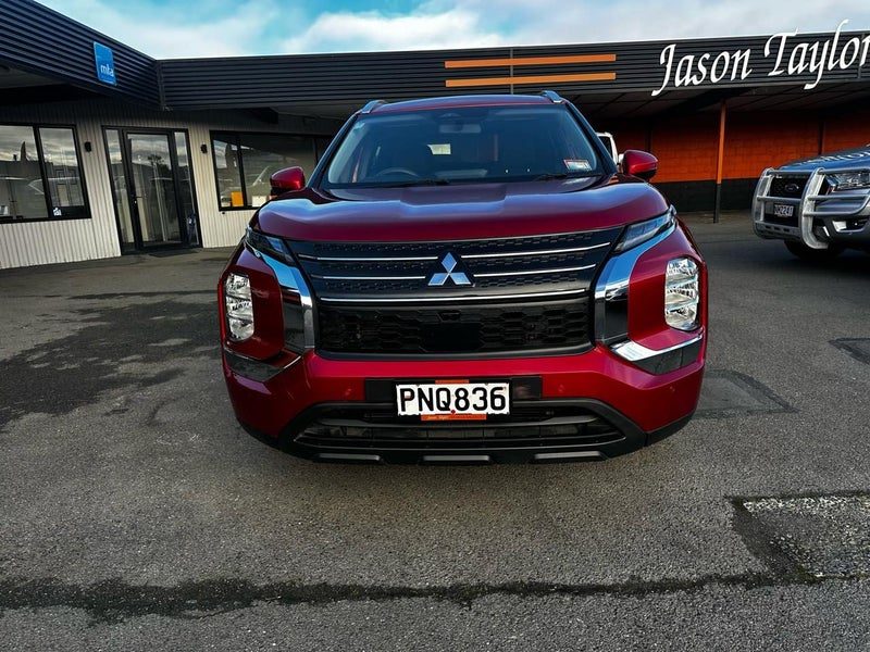 2022 Mitsubishi Outlander LS ,4WD, NZ New, photo 2