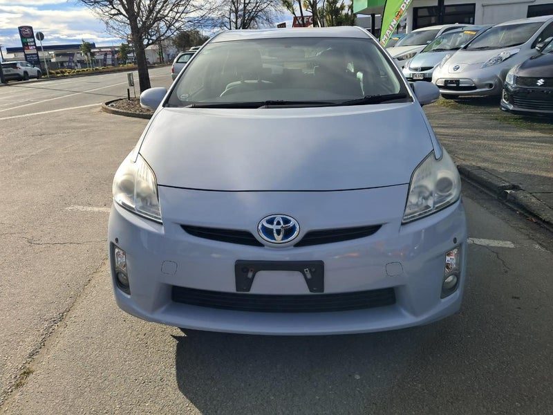 2010 Toyota Prius hybrid, photo 2
