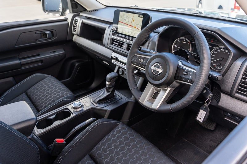 2026 Nissan Navara ST 4WD D/C Auto, photo 3