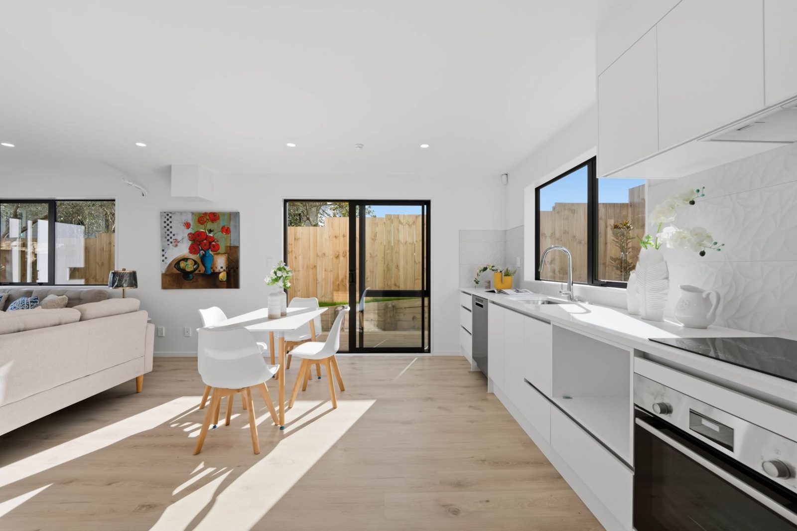 1/3 Gill Avenue, Te Atatu Peninsula, photo 13