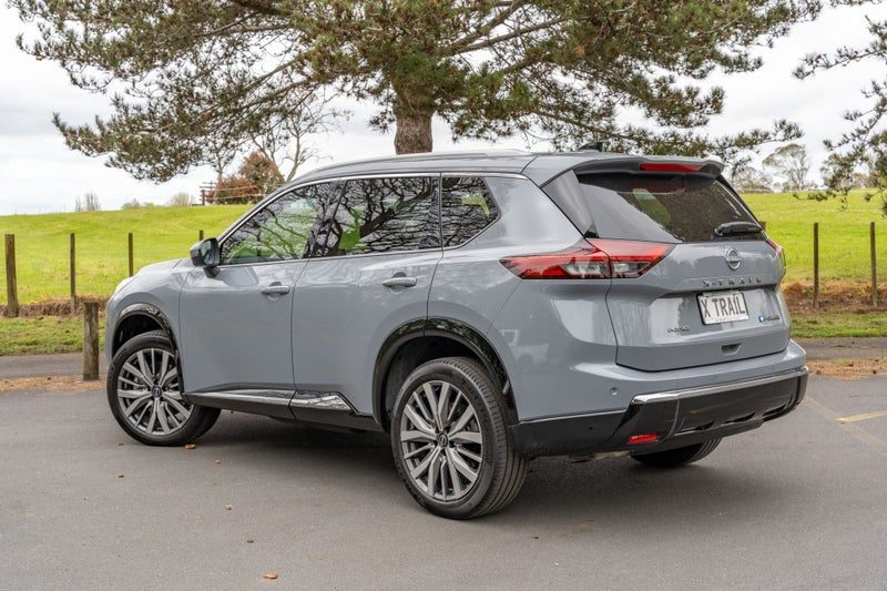 2026 Nissan X-Trail 4WD Ti-L e-POWER 5 SEAT, photo 2
