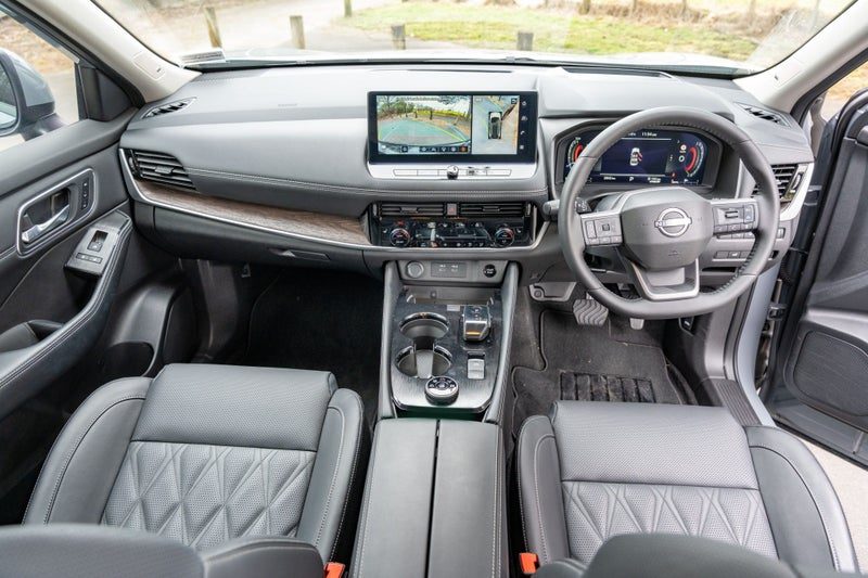 2026 Nissan X-Trail 4WD Ti-L e-POWER 5 SEAT, photo 3