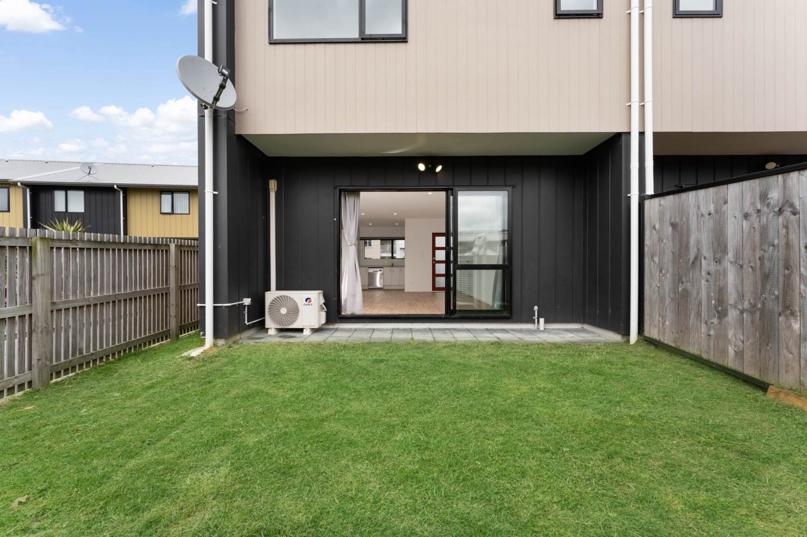 31 Eileen Newey Place, Henderson, photo 15