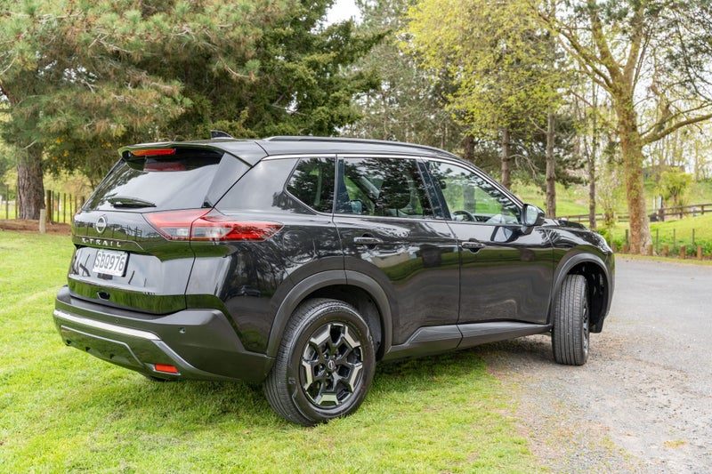 2025 Nissan X-Trail N-Trek 4WD 7-Seat, photo 2