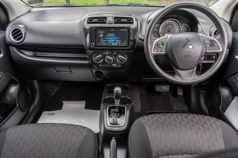 2021 Mitsubishi Mirage XLS, photo 3