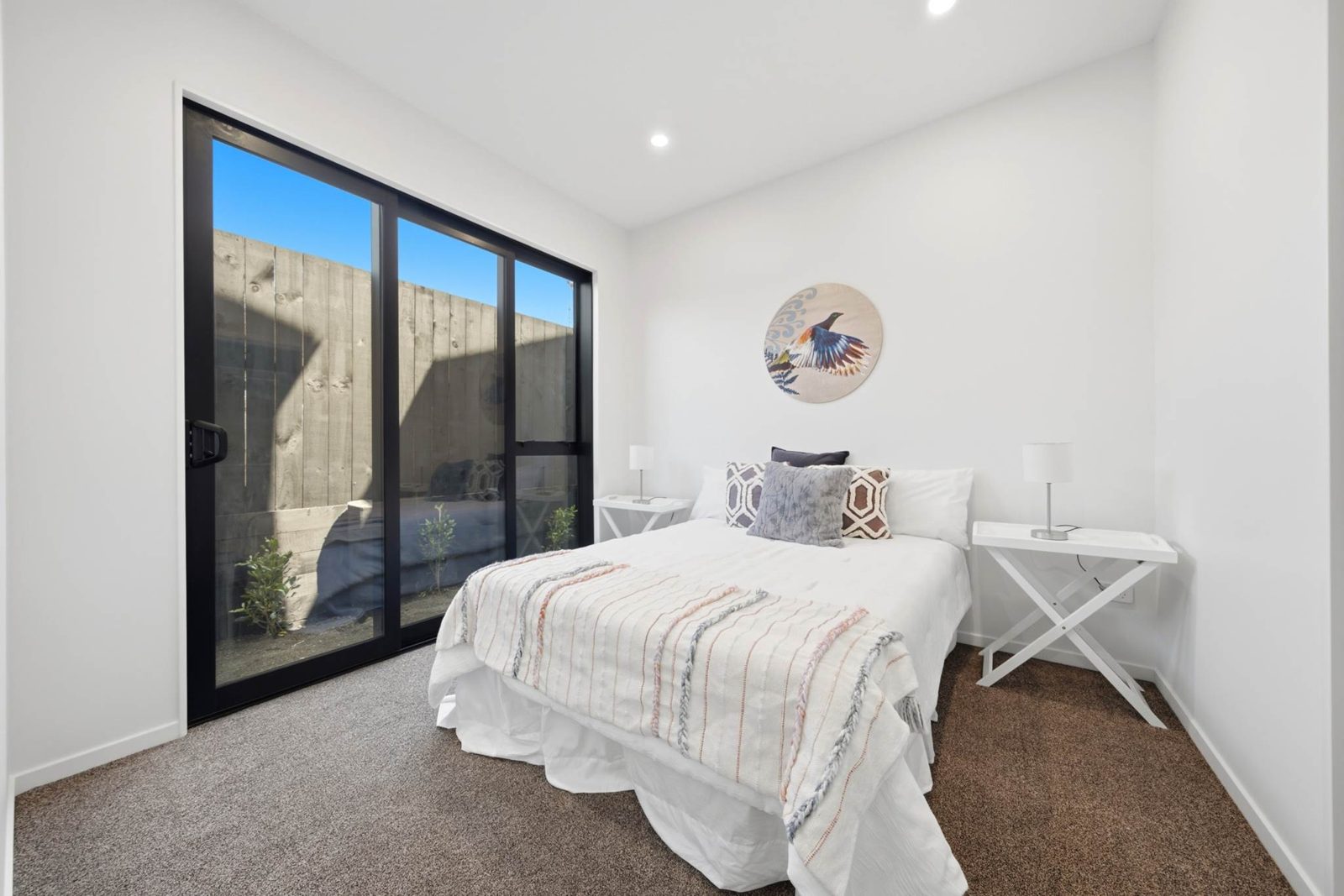 2/2 Halswell Street, Mangere East, photo 4