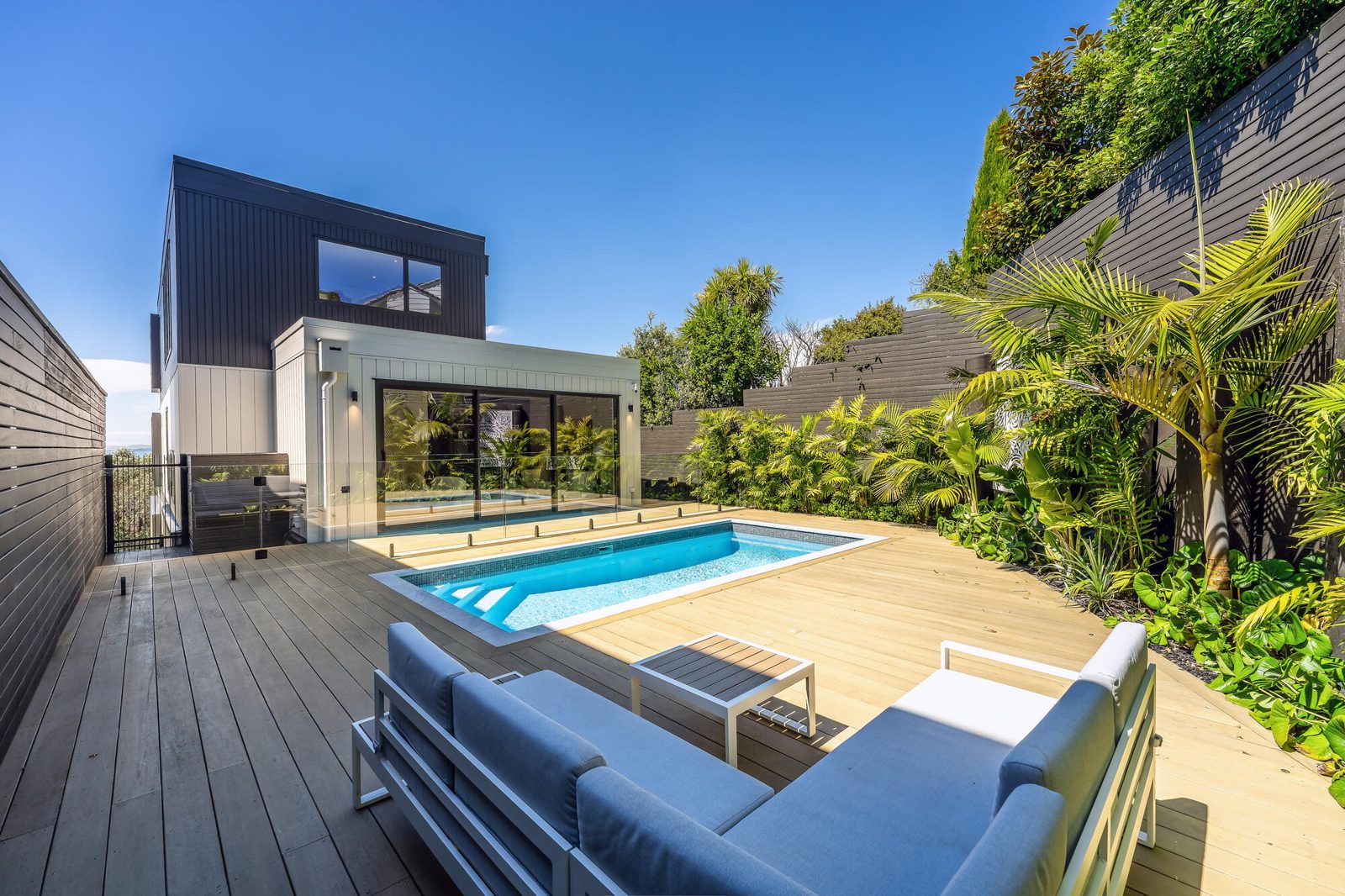 52 Beach Road, Castor Bay, photo 19