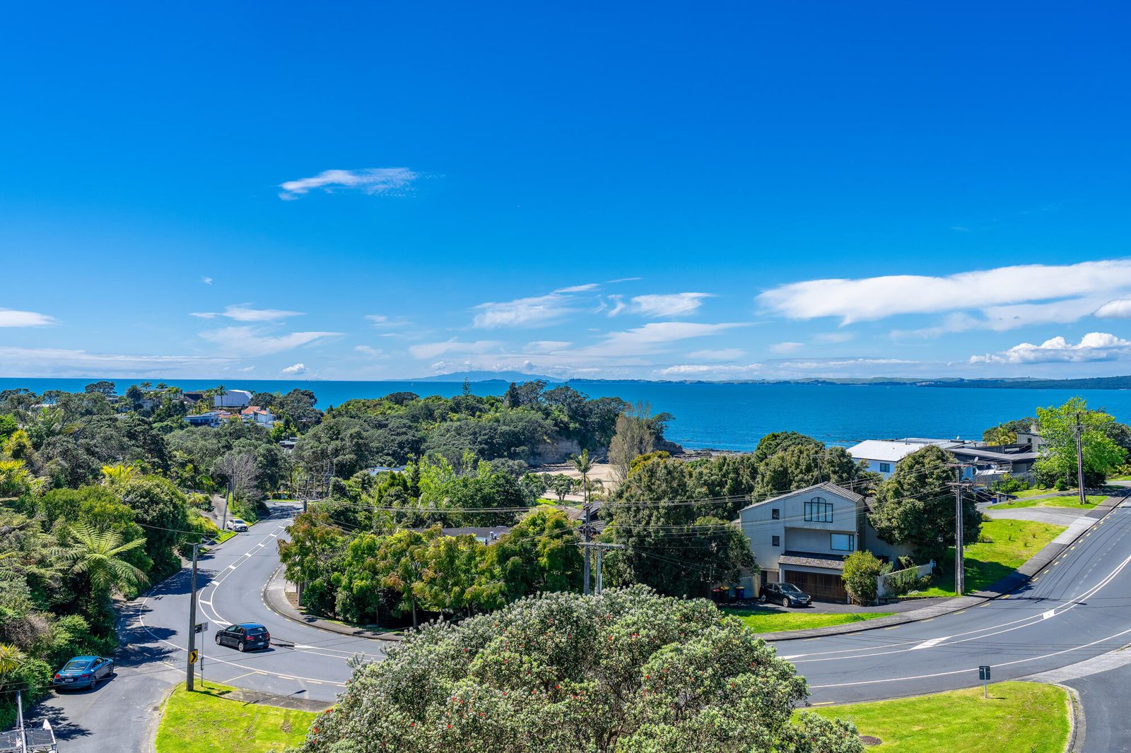 52 Beach Road, Castor Bay, photo 7