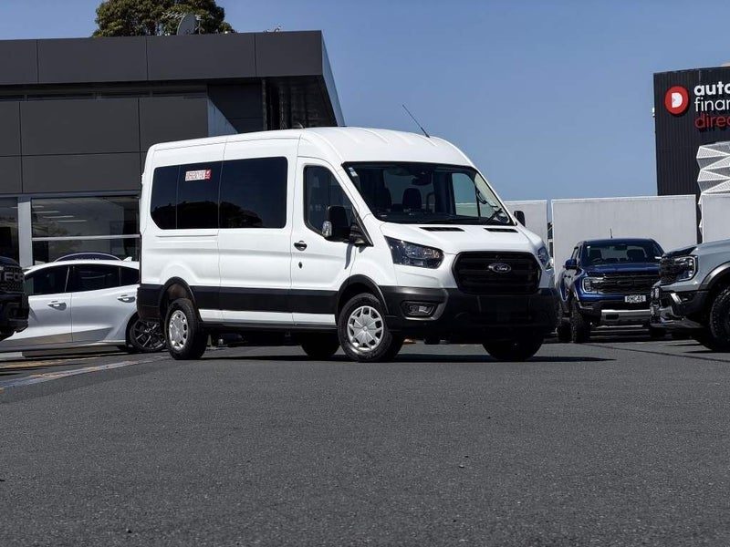 2025 Ford Transit V363 410L Bus 013008