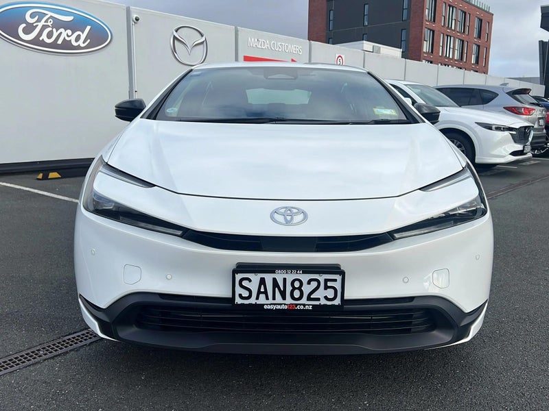 2025 Toyota Prius Hev, photo 2