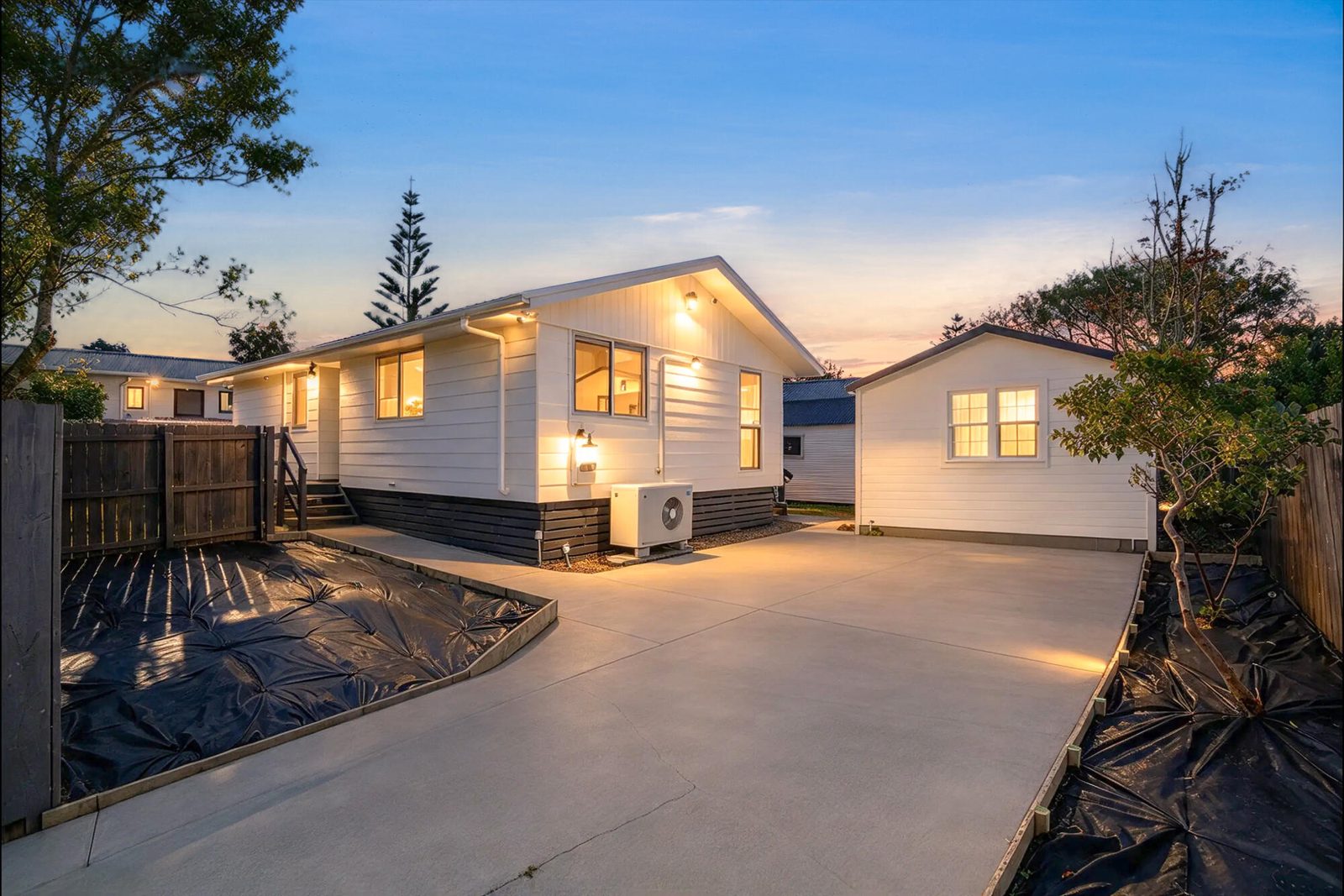 2/33 Secretariat Place, Randwick Park