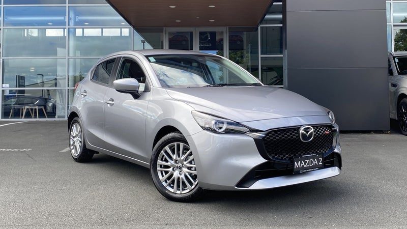 2026 Mazda 2 Ltd 1.5P/6At, photo 3