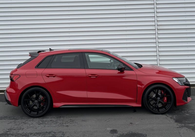 2026 Audi RS3 Sportback TFSI 2.5PT, photo 3