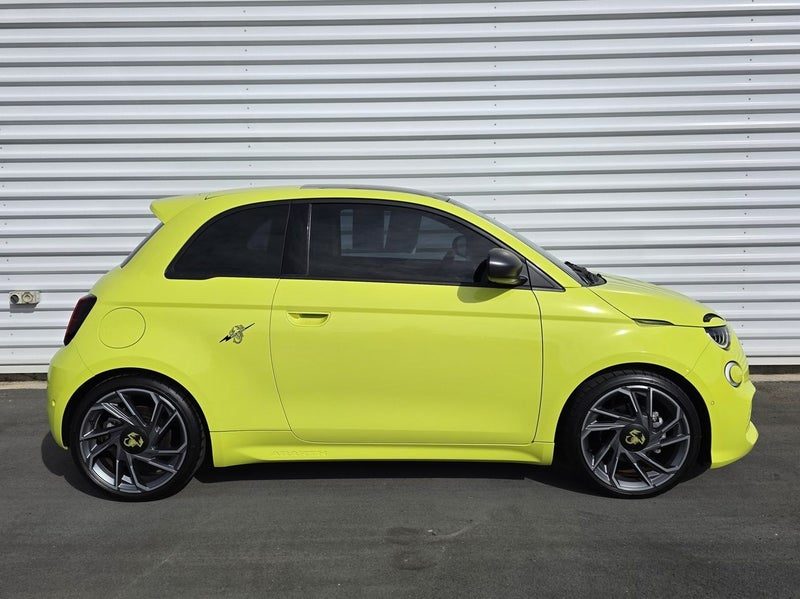 2026 Fiat Abarth 500E, photo 3