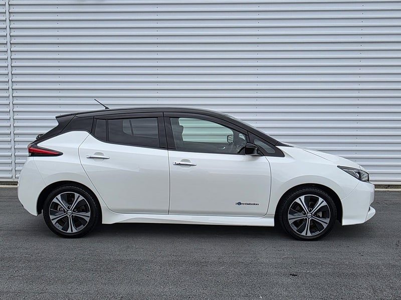 2018 Nissan Leaf Zero Emission, photo 3