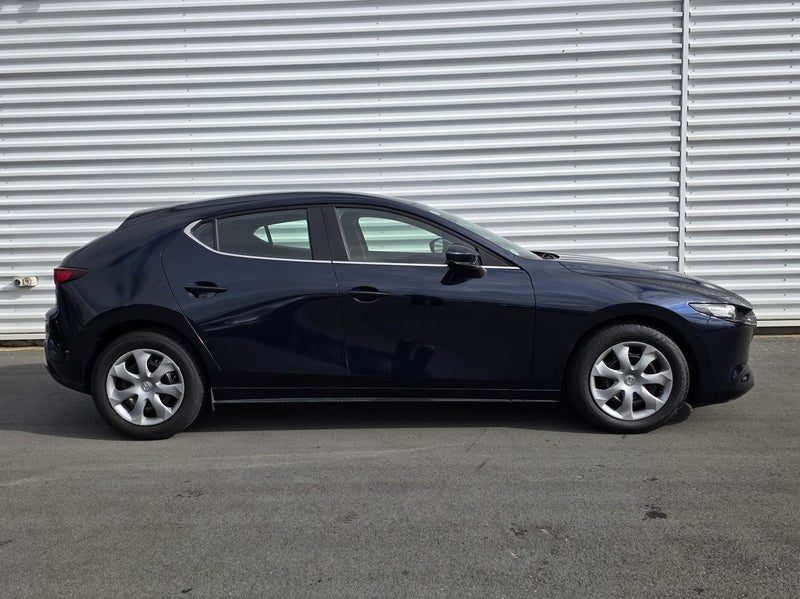 2023 Mazda 3, photo 3