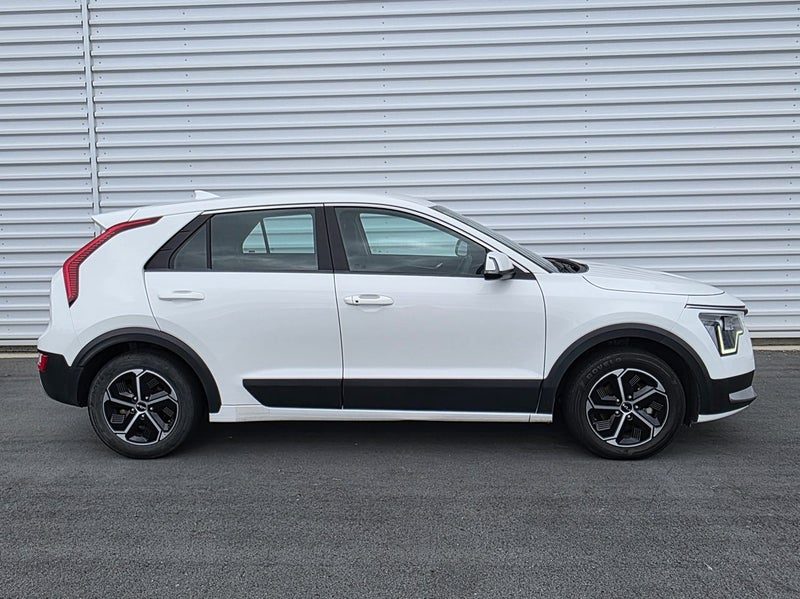 2023 Kia Niro HEV Light 1.6 Petrol DCT, photo 3