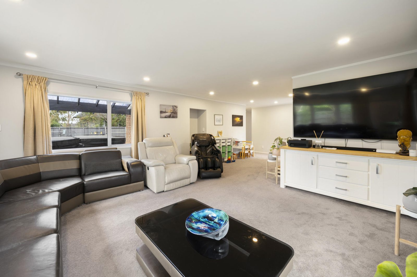67 Elliot Street, Pahurehure, photo 6