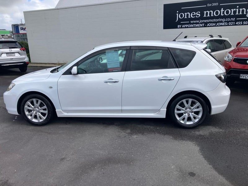 2008 Mazda Axela, photo 2