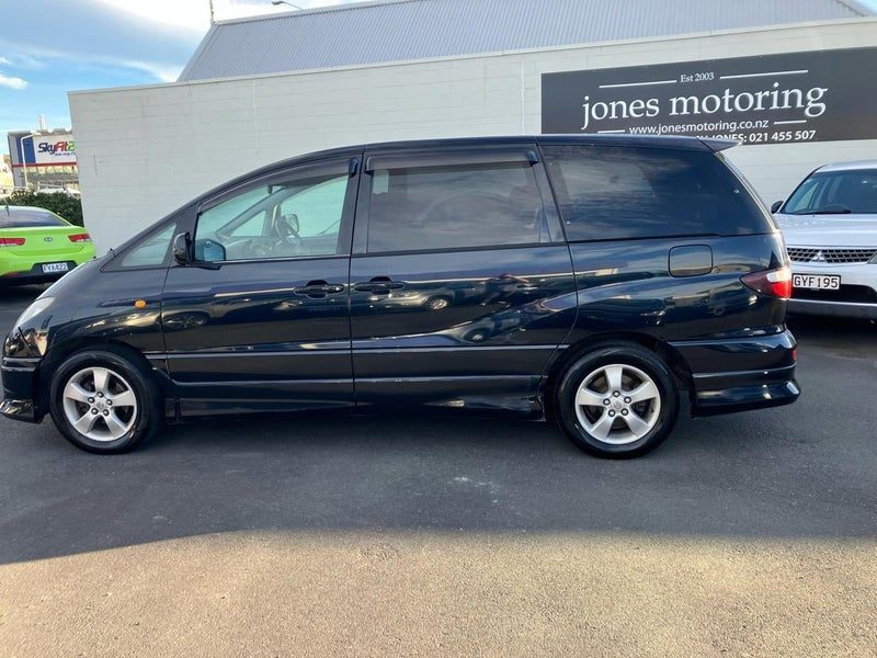 2000 Toyota Estima, photo 2
