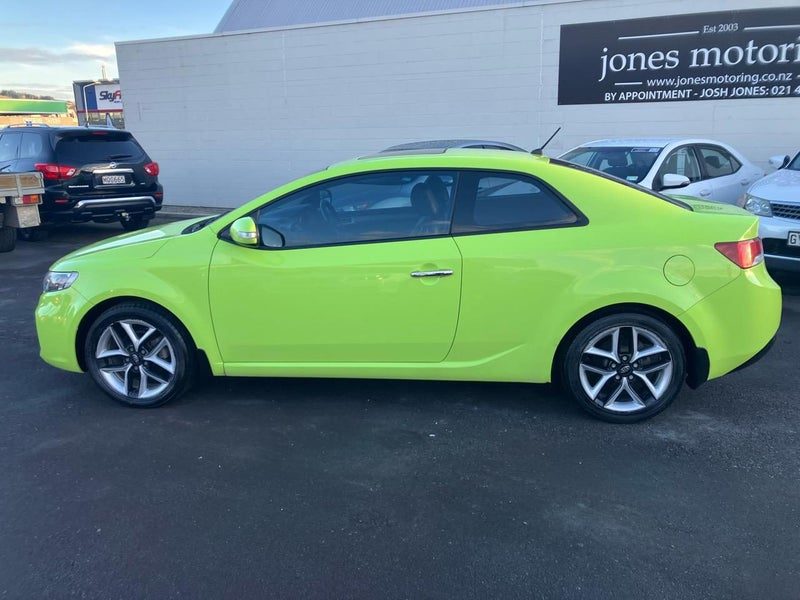 2010 Kia Koup 2.0 PETROL MANUAL SX, photo 2