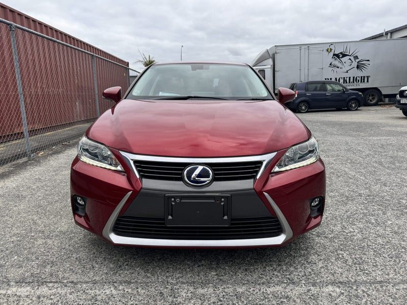 2015 Lexus CT 200h Version C, photo 2