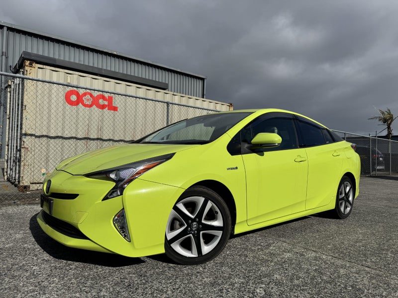 2016 Toyota Prius S Touring Selection, main photo