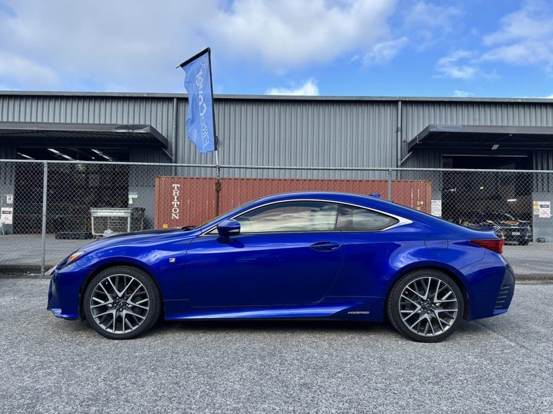 2015 Lexus RC300h F Sport, photo 3