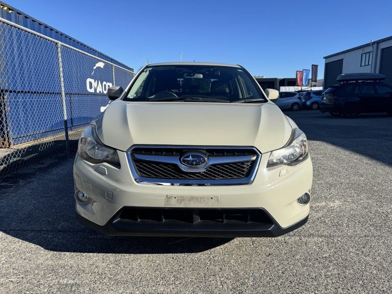 2013 Subaru XV Hybrid 2.0L Eyesight 4WD, photo 2