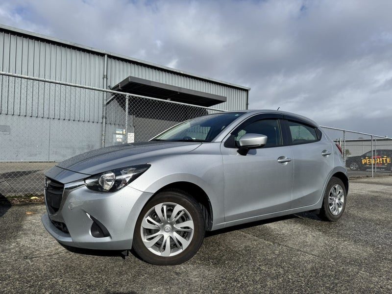 2017 Mazda Demio 13C / BSM / LDA / Parking Sensors