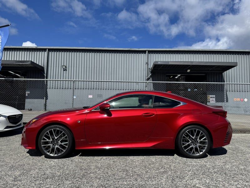 2015 Lexus RC300h F Sport / Full Red Leather, photo 3