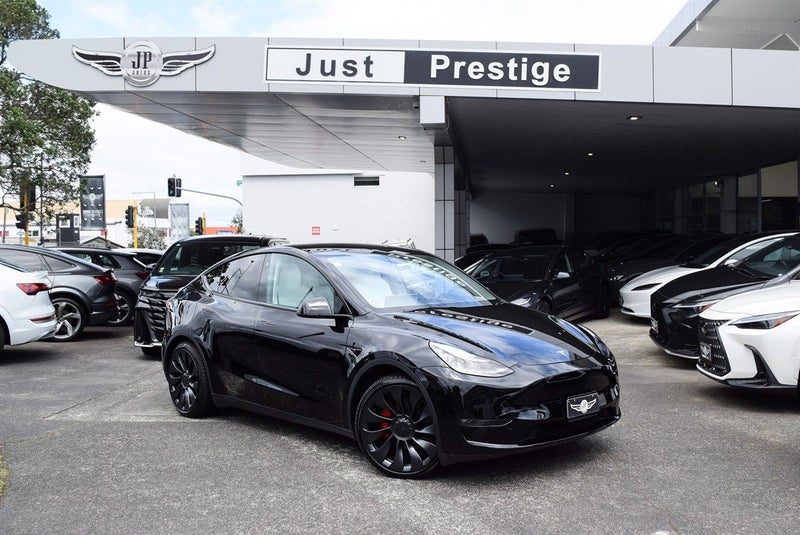 2023 Tesla Model Y Performance Dual Motor AWD