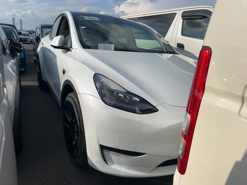 2023 Tesla Model Y Long Range Dual Motor AWD