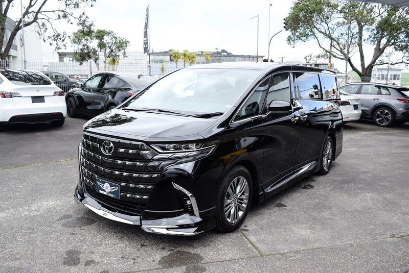 2026 Toyota Alphard Hybrid, photo 3