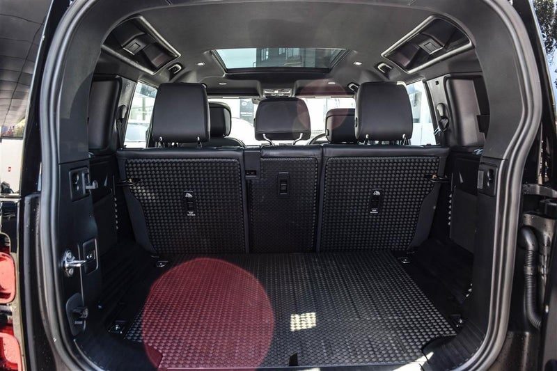 2024 Land Rover Defender X-Dynamic HSE, photo 3