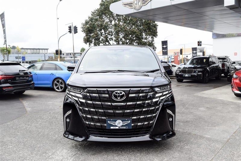 2026 Toyota Alphard Hybrid, photo 2