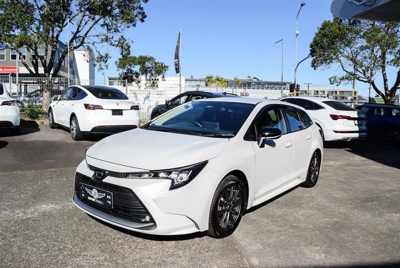 2025 Toyota Corolla Touring Hybrid G Package, photo 3